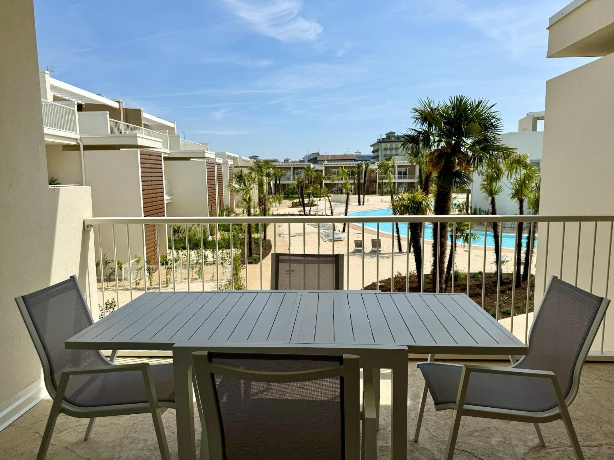 Wave Island - Carraro Immobiliare Jesolo- Family * Lido di Jesolo