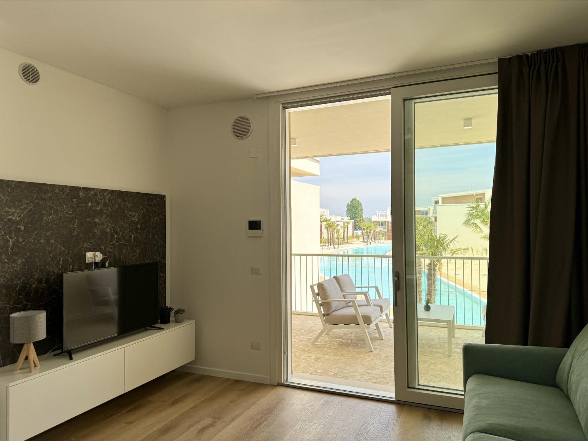 Wave Island - Carraro Immobiliare Jesolo- Family Apartment Lido di Jesolo